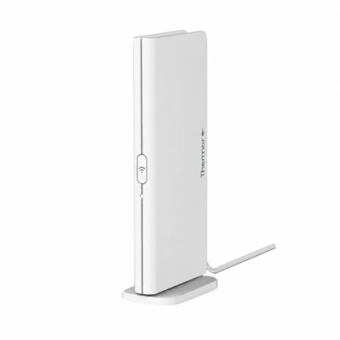 Un Bridge 2 Cozytouch Thermor 400991 blanc en position verticale sur son pied avec son câble USB