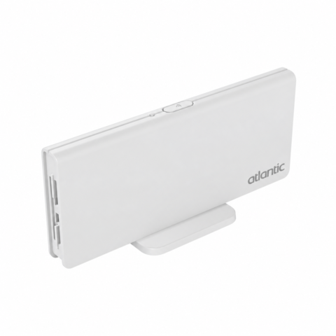 Un Bridge Cozytouch V2 Atlantic blanc en position horizontale sur son pied, sur fond blanc